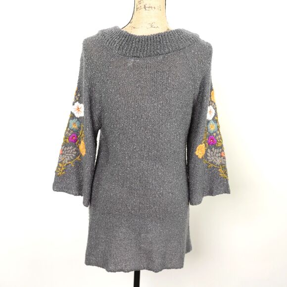Soft Surroundings Carolina Embroidered Sweater 3/4 bell sleeve size S - Picture 7 of 12